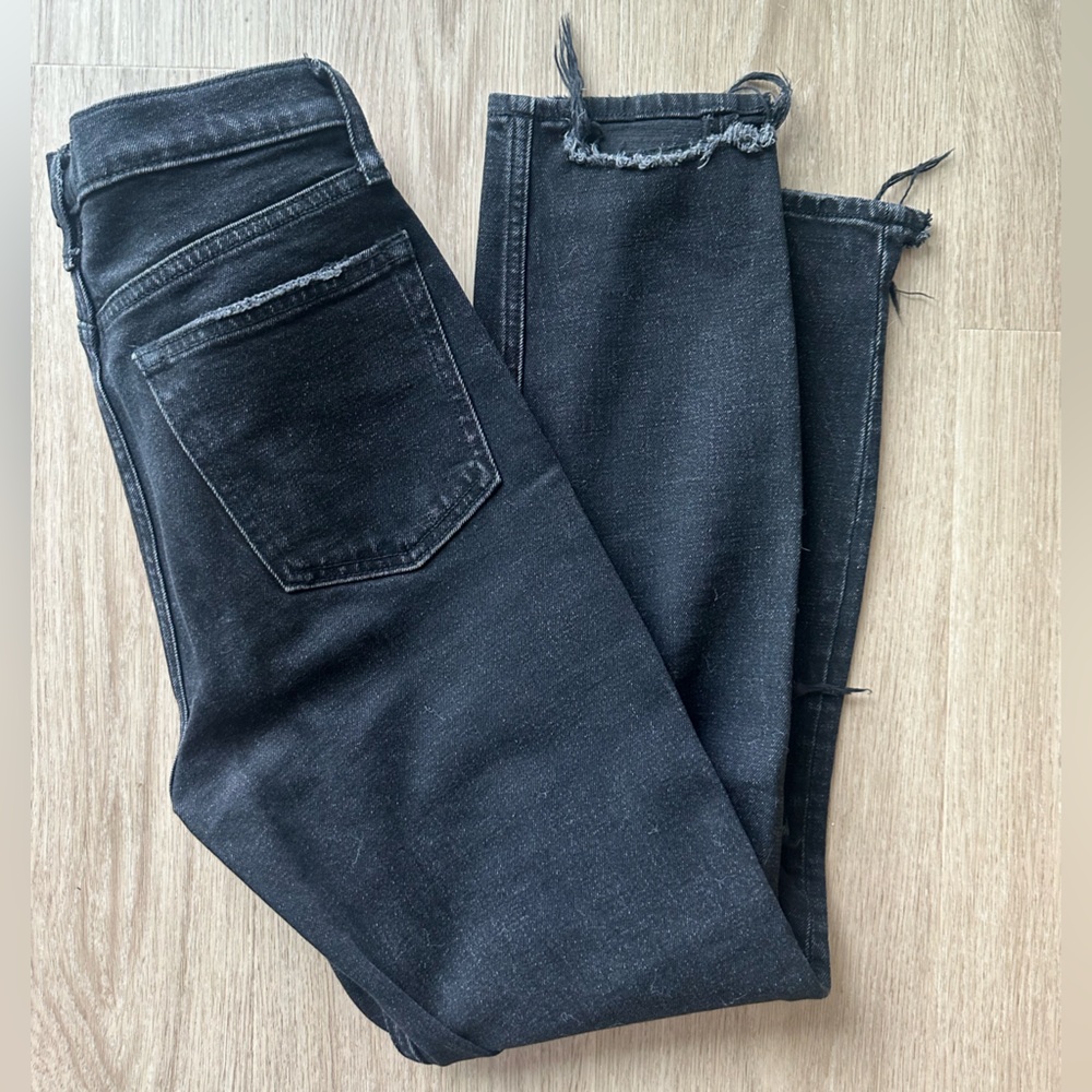 A&F High Rise Mom Jean - Picture 2 of 5